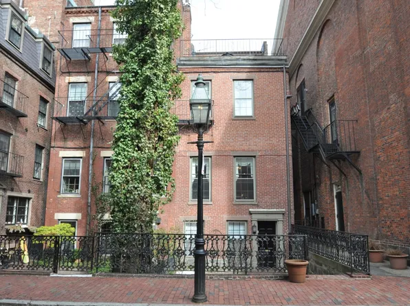 69 River St, Boston, MA 02108
