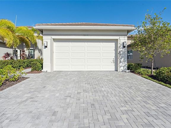 3rd image of 28571 Lobos CIR