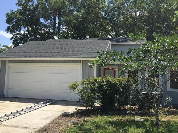 4th image of 1526 Silver Oak Ln