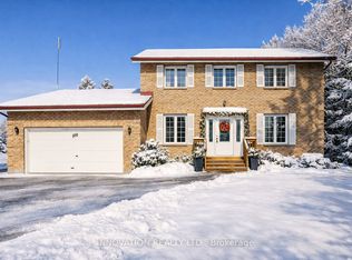 100 Canyon Dr, Ottawa, ON K0A 2H0