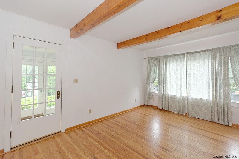3rd image of 114 SPRING Avenue
