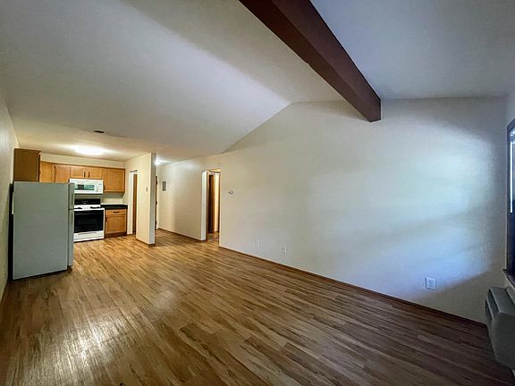 5th image of 525 University Ave SE APT 204