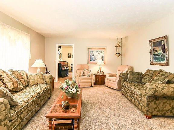 5th image of 1413 Cactus Dr