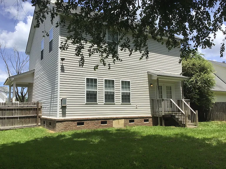 142 Cotillion Cres — Photo 18