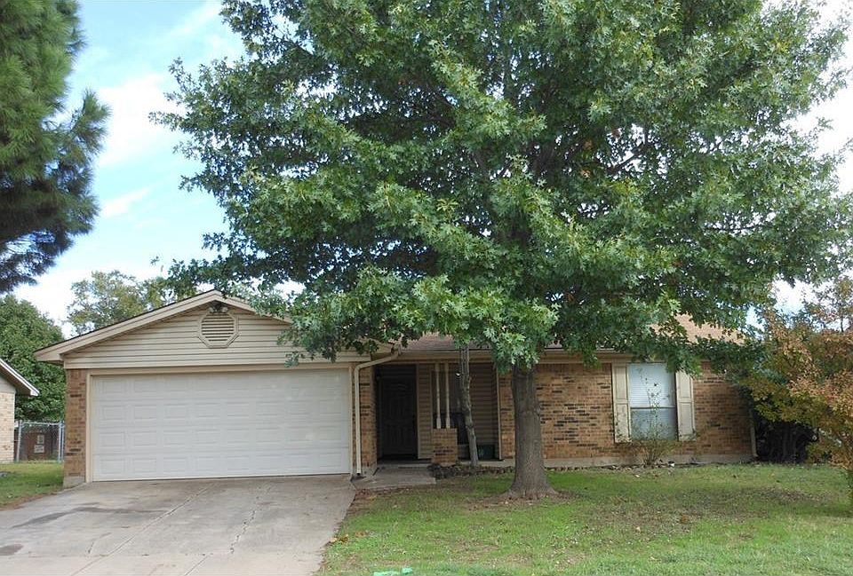 1st image of 2322 Wilmer Dr