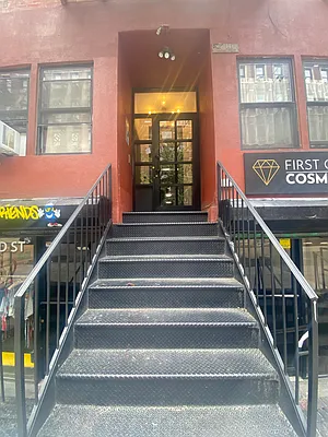 Rented by J Misrahi Realty Corp | media 16