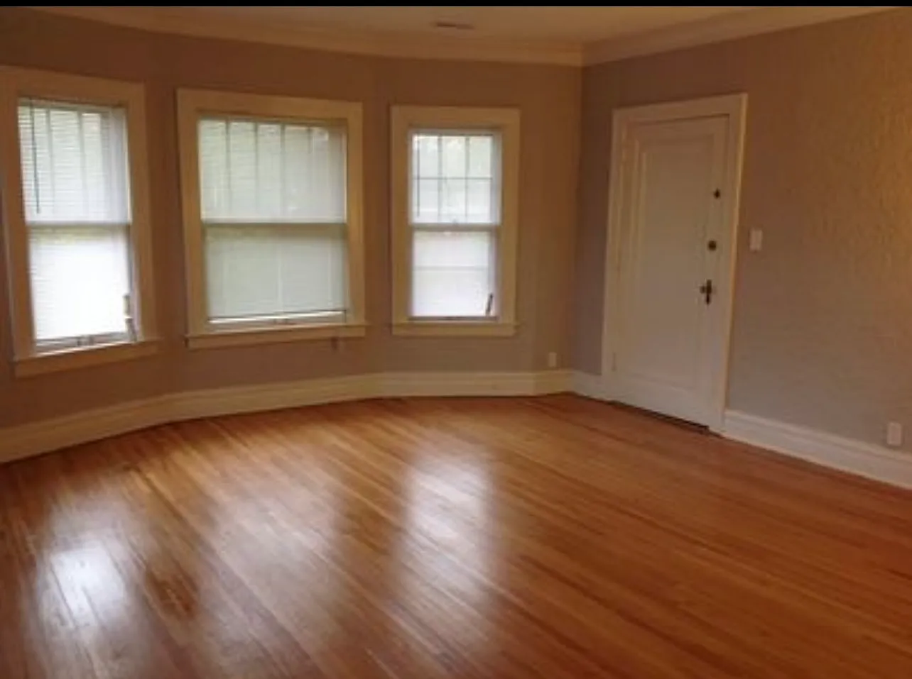 2 bed, 1500 sqft, $1,900 — Photo 2