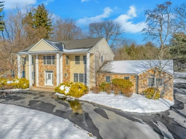 13 Knollwood Trail East, Mendham Twp., NJ 07945