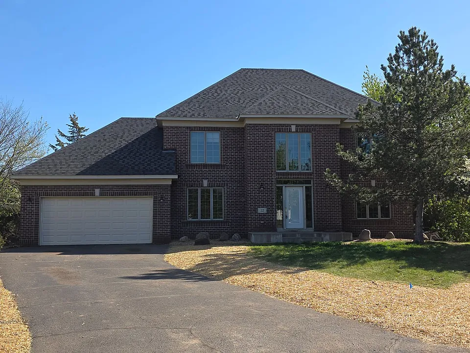 22 Springbrook Bay