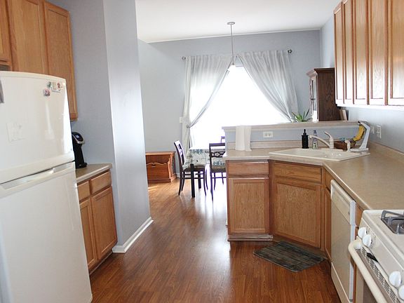 3rd image of 194 Durango Dr #1