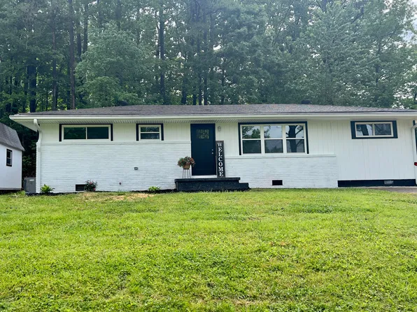 1046 Georgia Ave, Rossville, GA 30741