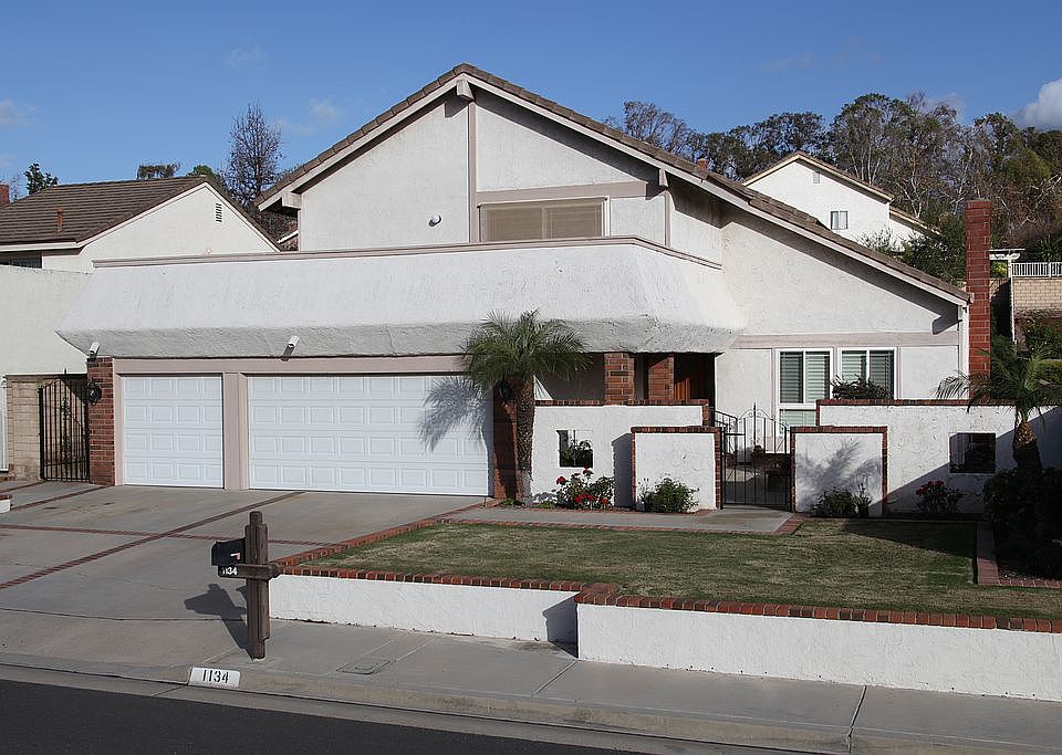 1134 Sunnyhills Brea