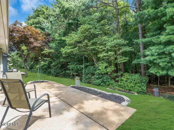 45 Meadowbrook Road, Brick, NJ 08723