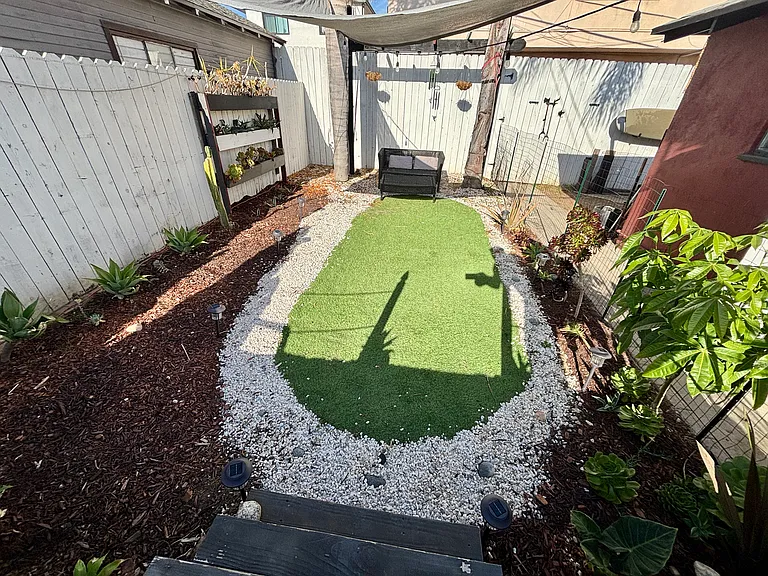 1750 Obispo Ave — Photo 9