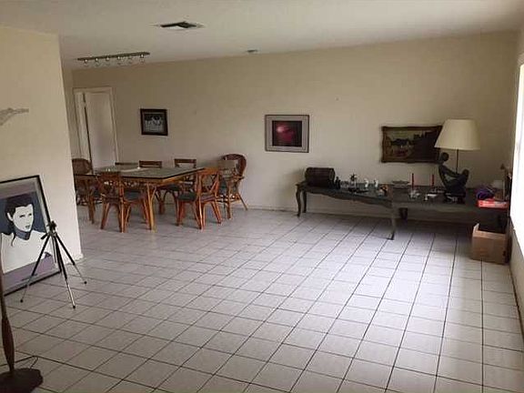 2nd image of 7406 NW 94th Ave