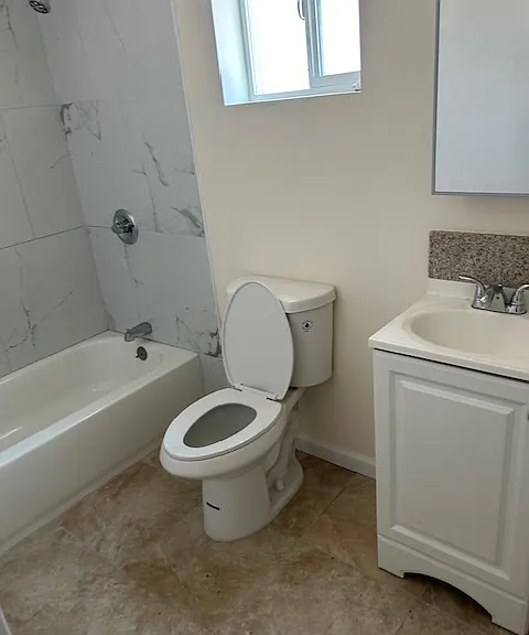 540 W Arrow Hwy #M — Photo 3