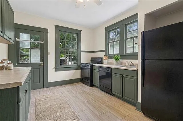 4 bed, 2.0 bath, 1663 sqft, $4,200 — Photo 4