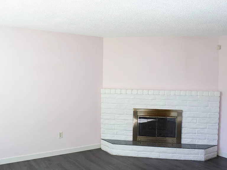 7104 NE 43rd St #1-C — Photo 5