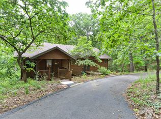 943 Center Rd, Ozark, MO 65721