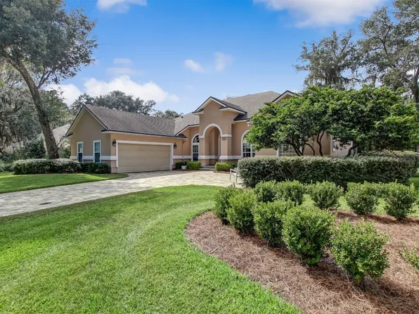 1659 Regatta Dr, Fernandina Beach, FL 32034