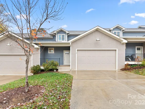 35 Thornes Ln, Asheville, NC 28805