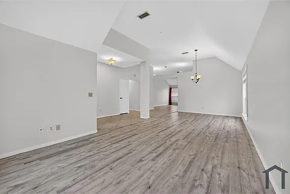 1035 Cascade Creek Dr — Photo 15
