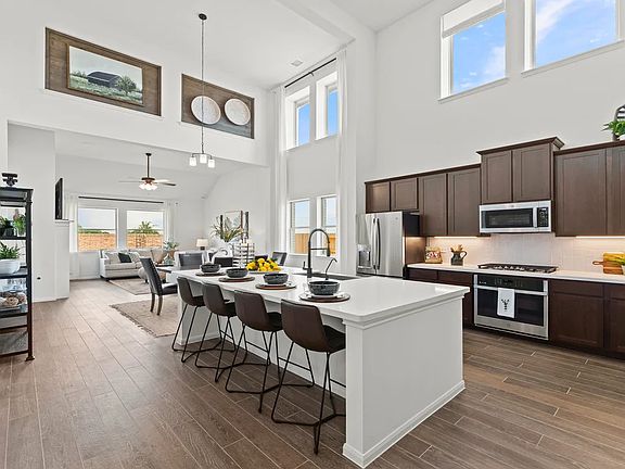 Kitchen with center island