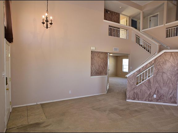 5th image of 10837 Walden Pond St