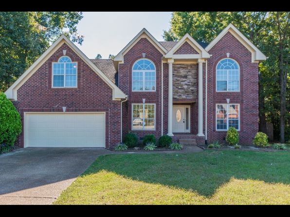 305 Paddington Ct