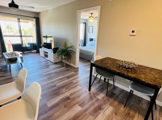 2855 Winkler Ave, Fort Myers, FL 33916