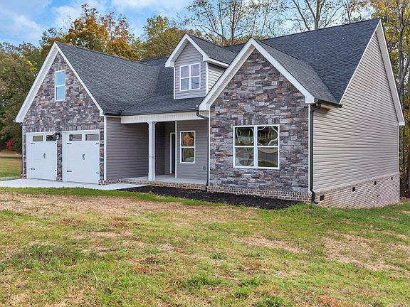 3rd image of 52 Dale St