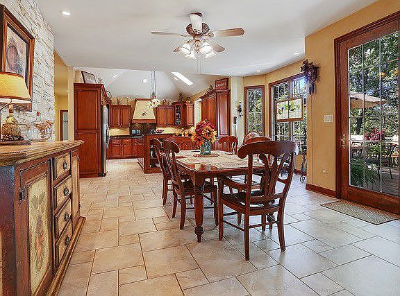 5th image of 16730 S Brentwood Ct