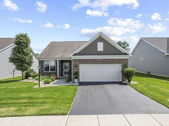 2nd image of 865 Zeller Cir