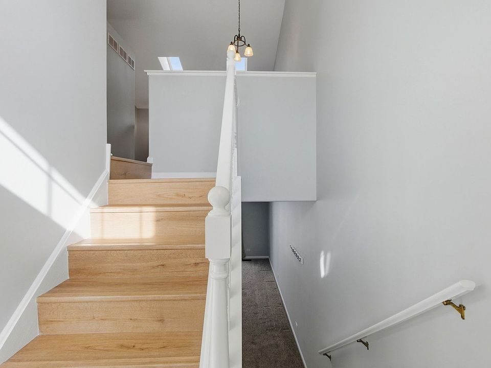 9334 Waterfall Glen Blvd, Darien, IL 60561 | Zillow