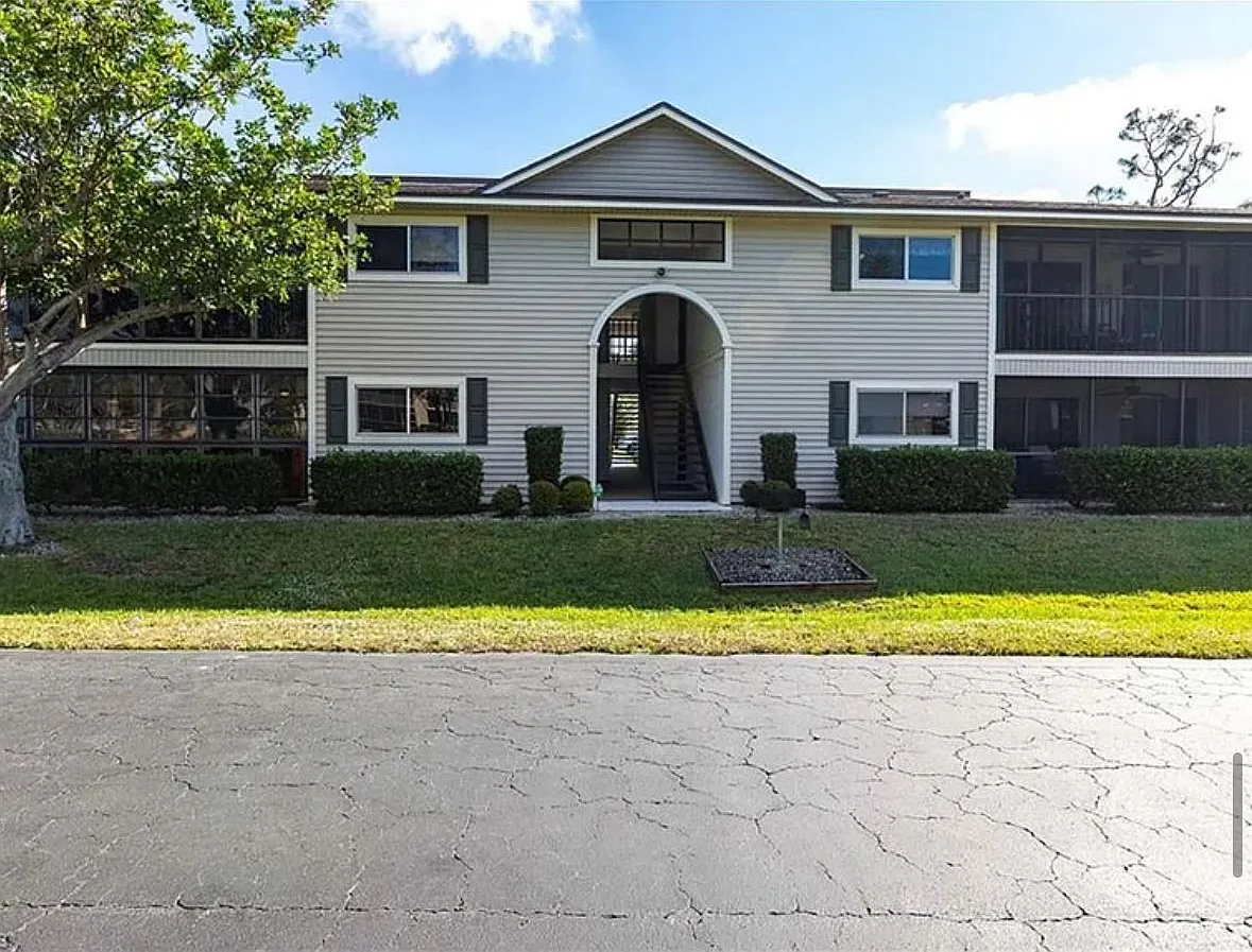 2 bed, 2.0 bath, $1,900 — Photo 4