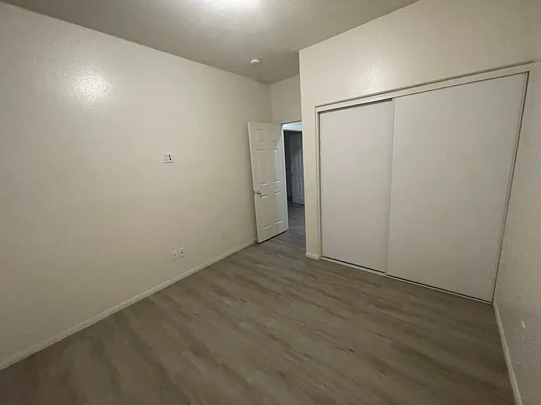14190 Blackstone St — Photo 36