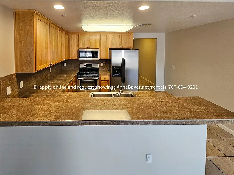 132 Treadway Ct — Photo 5
