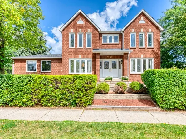 2101 Galena Cres, Oakville, ON L6H 4A2