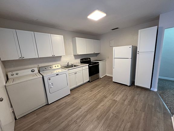 3rd image of 2836 W Bay Haven Dr #A