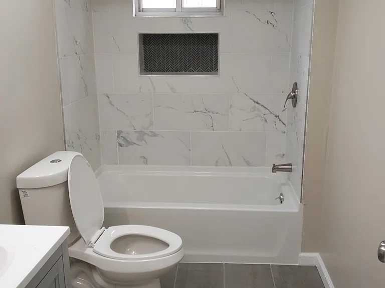8 Glassboro Ave — Photo 22