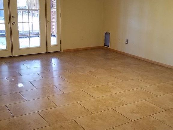 2nd image of 4801 Caribbean Ave