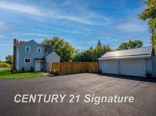 3244 S Center Rd, Burton, MI 48519