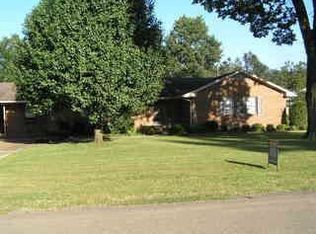 324 Forrest Dr, Newport, AR 72112