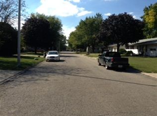 1520 Gleason Dr, Rantoul, IL 61866