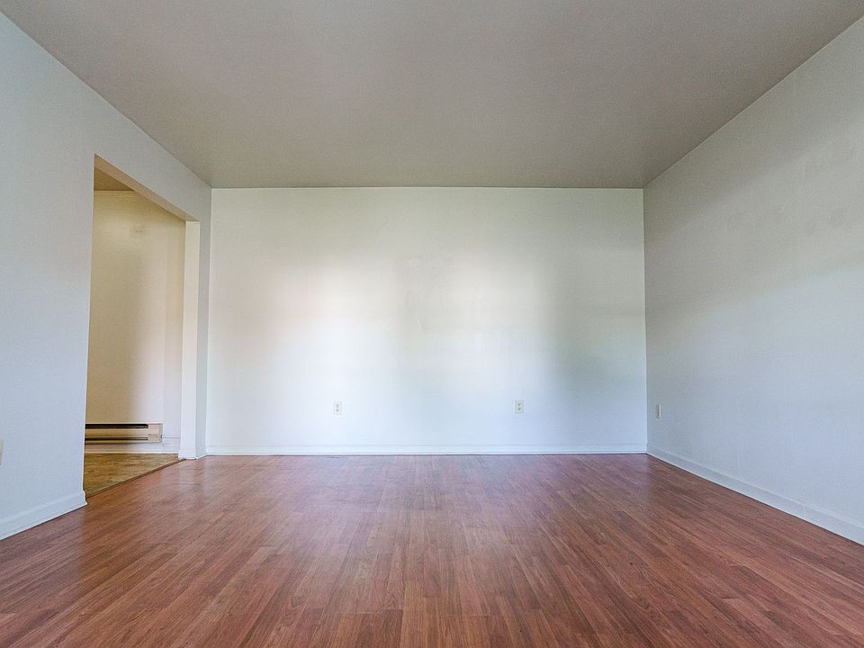 Riverbend Apartments 1 Stoneybrook Rd Clarksburg WV Zillow