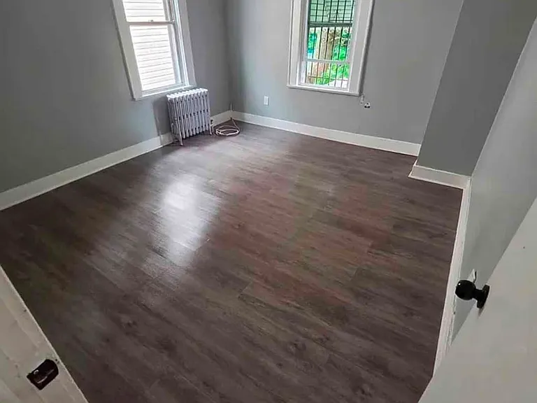 1035 Morris St #2R — Photo 5