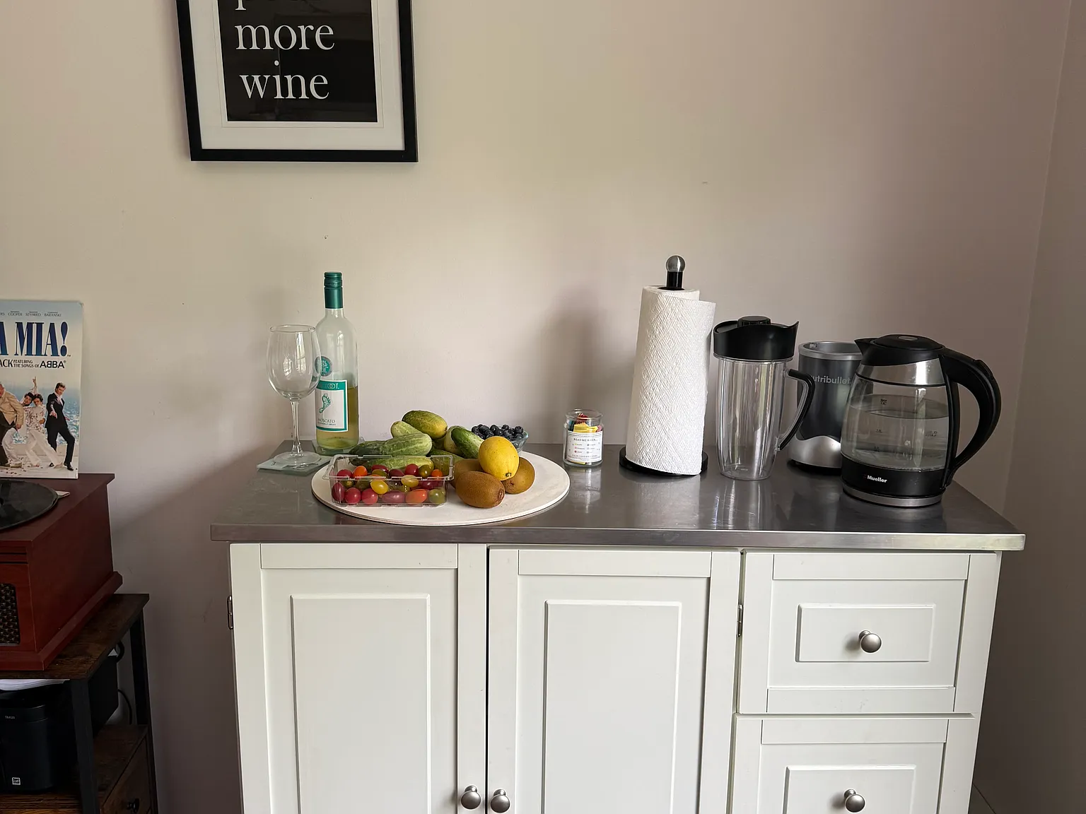 Studio, 550 sqft, $2,000 — Photo 3
