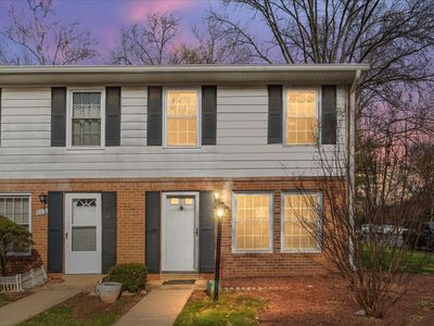 115 N Duke Dr, Sterling, VA, 20164
