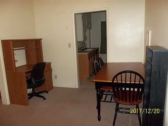 5th image of 1409 N 5th St