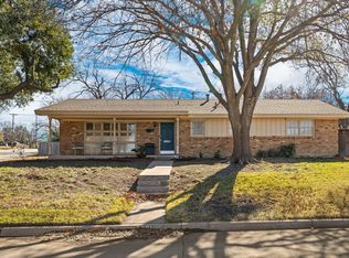 5801 Wessex Ave, Fort Worth, TX 76133